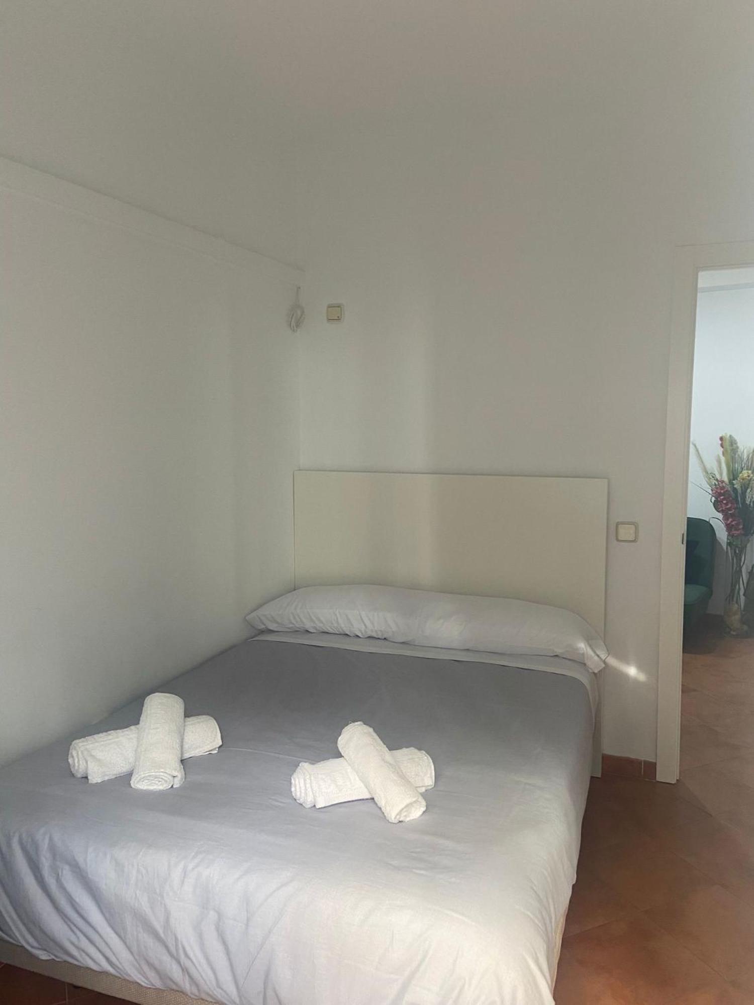 Apartamento Plaza De La Alfalfa Sevilla Bagian luar foto